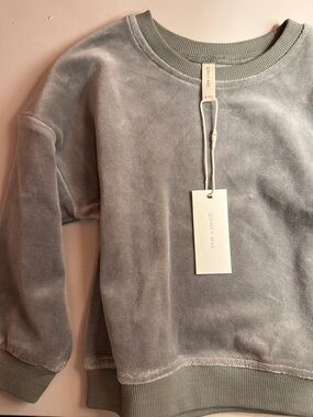 Quincy Mae Velvet Crewneck Sweatshirt - Sage